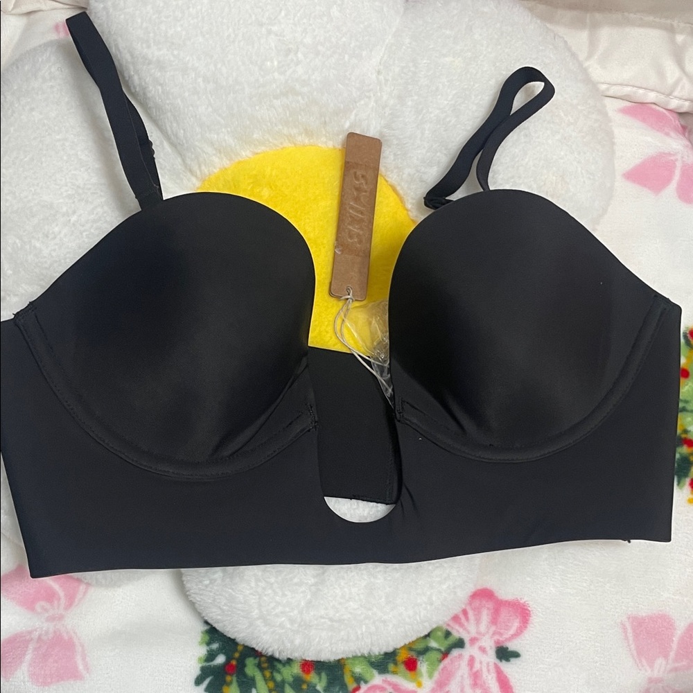 SKIMS Midnight Black Underwire Bra